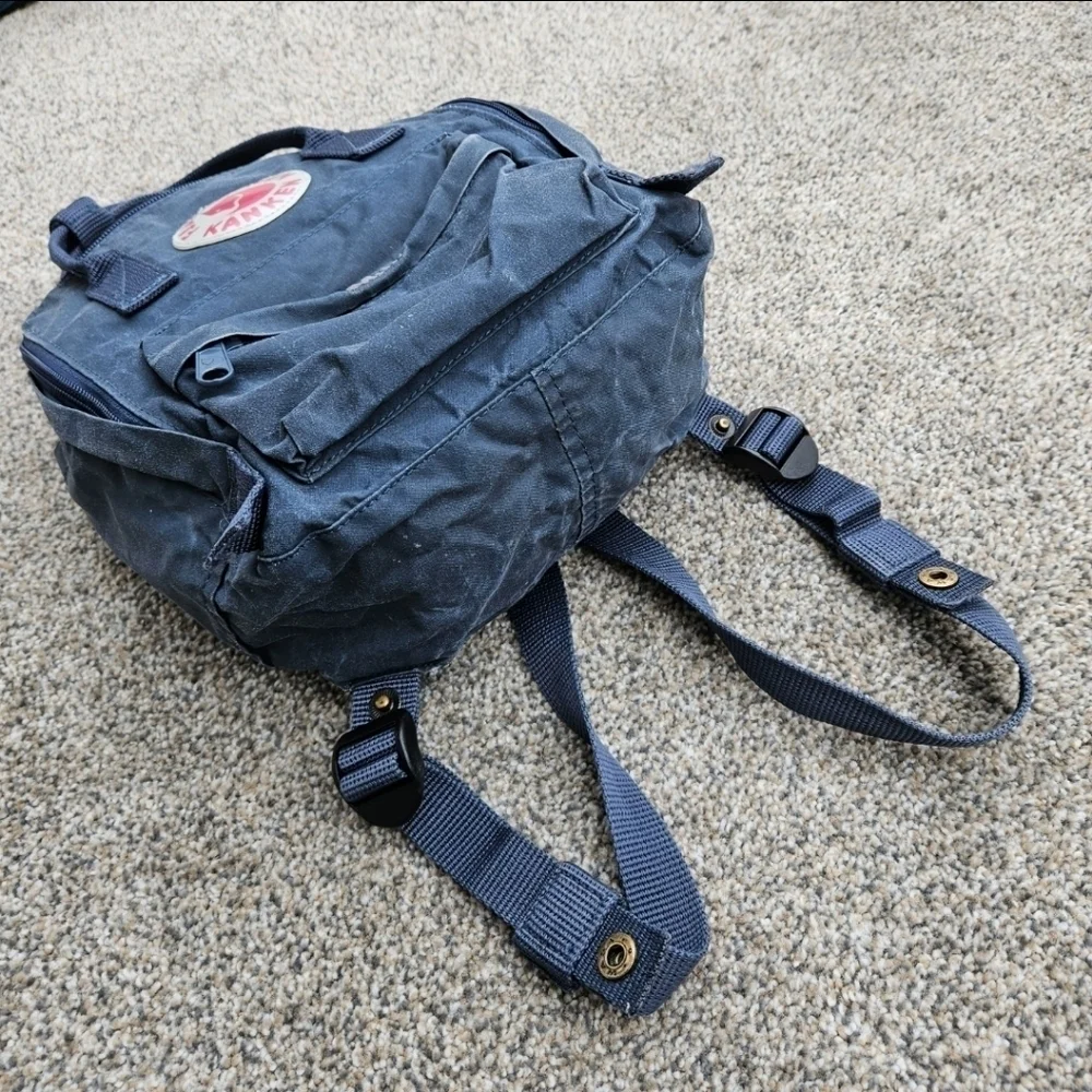 Fjallraven Kanken Mini Backpack Distressed Graphite Navy Blue Small Bag Travel